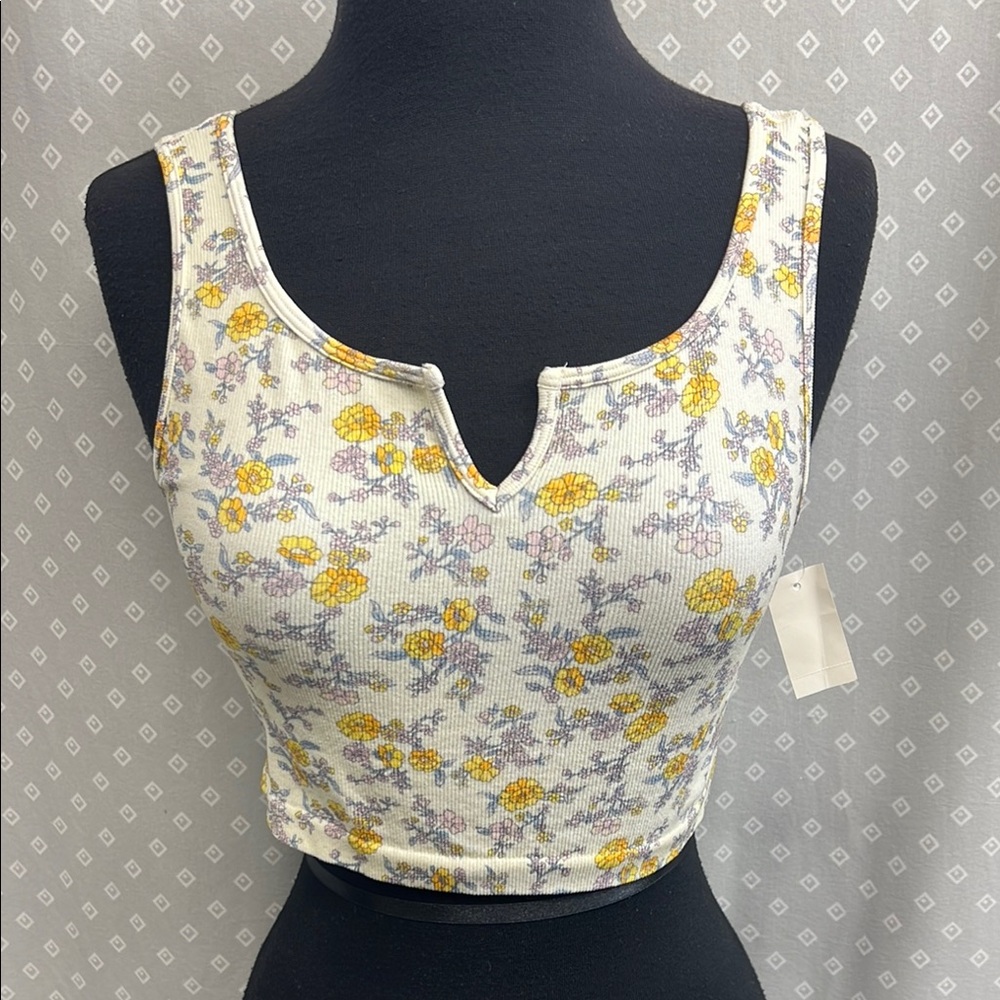Aeropostale Floral Crop Top